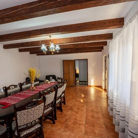 Casa Brutarului Crit酒店 外观 照片