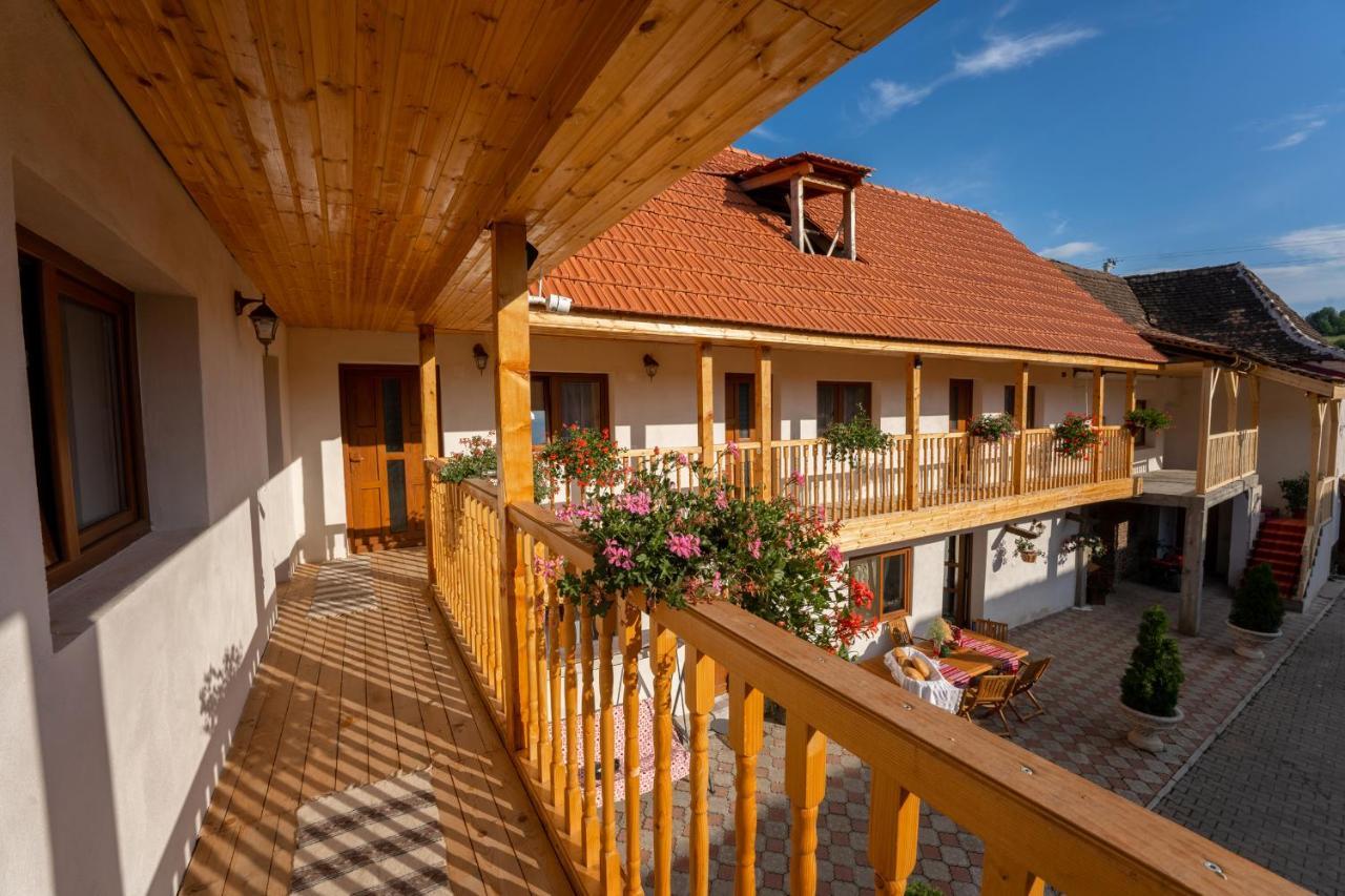 Casa Brutarului Crit酒店 外观 照片